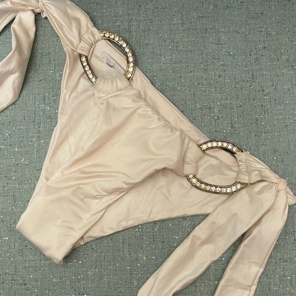 Beach Bunny Bikini‎ Bottom White - Picture 5 of 6